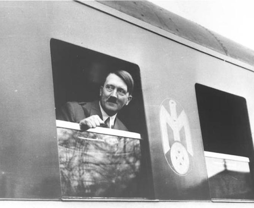 Adolf-Hitler-Train